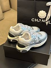 Chanel 23C CC logo silver sneakers  - 3