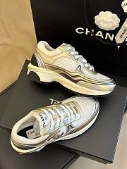 Chanel 23C CC logo gold sneakers - 5