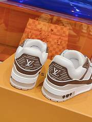 Louis Vuitton brown trainers sneakers - 2