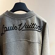 Louis Vuitton gray heart sweater  - 4