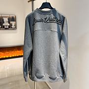 Louis Vuitton gray heart sweater  - 3