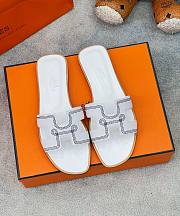 Hermes oran white black stiching slippers  - 1