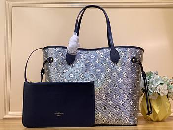 Louis Vuitton Neverfull MM M22921 Denim Bag