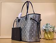 Louis Vuitton Neverfull MM M22921 Denim Bag - 5