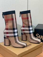 Burberry Knitted Check Boots - 1