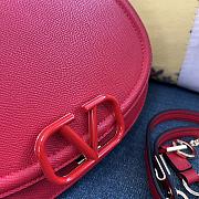 Valentino Vsling red grainy calfskin shoulder bag - 6