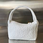 Bottega Veneta Tosca white intreccio leather shoulder bag - 2