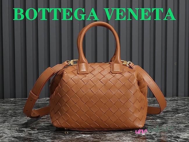 Bottega Veneta Bauletto medium brown leather bag - 1