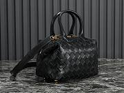 Bottega Veneta Bauletto medium black leather bag - 2