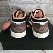 Air Jordan 1 Low SE Mocha Shoes  - 3