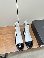 Chanel chelsea white leather boots - 2