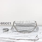 Gucci Horsebit small chain silver leather bag  - 6