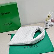 Bottega Veneta medium hop white leather bag  - 5