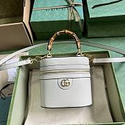 Gucci mini bamboo white shoulder bag - 1