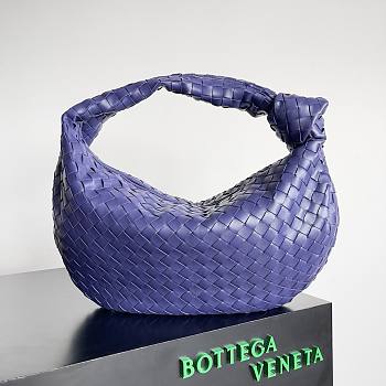 Bottega Veneta Large Ladies Jodie Hobo Purple Bag 