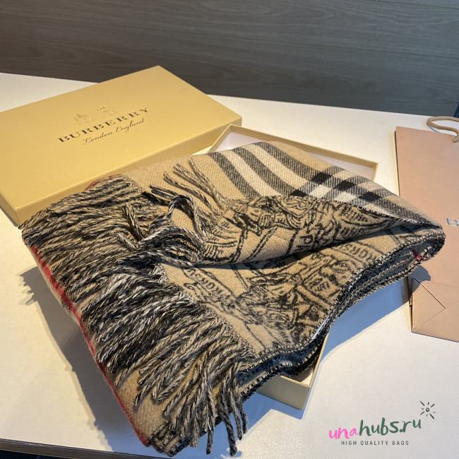 Burberry scarf new - 1