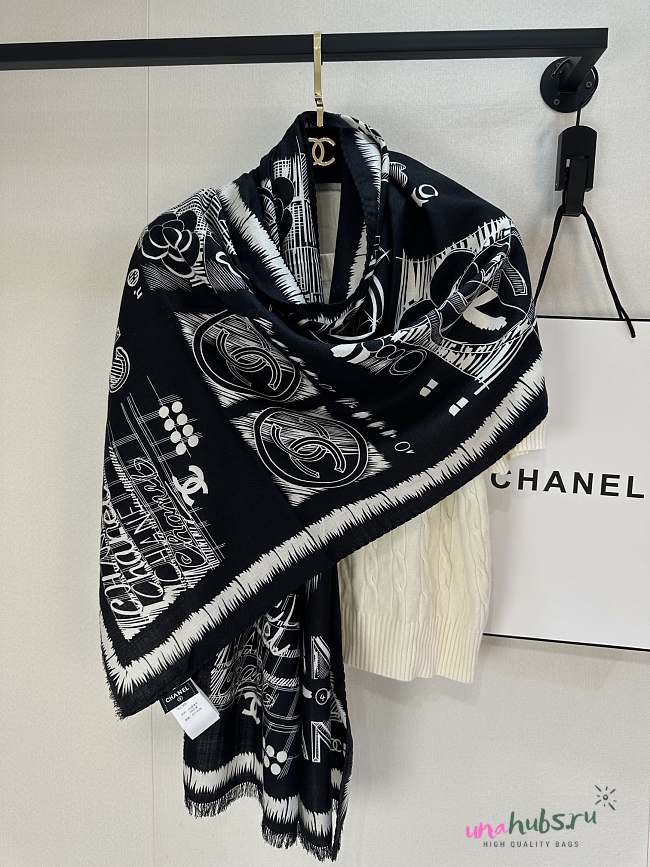 Chanel black scarf  - 1