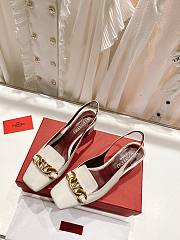 Valentino V logo chain white leather slingback heels  - 1