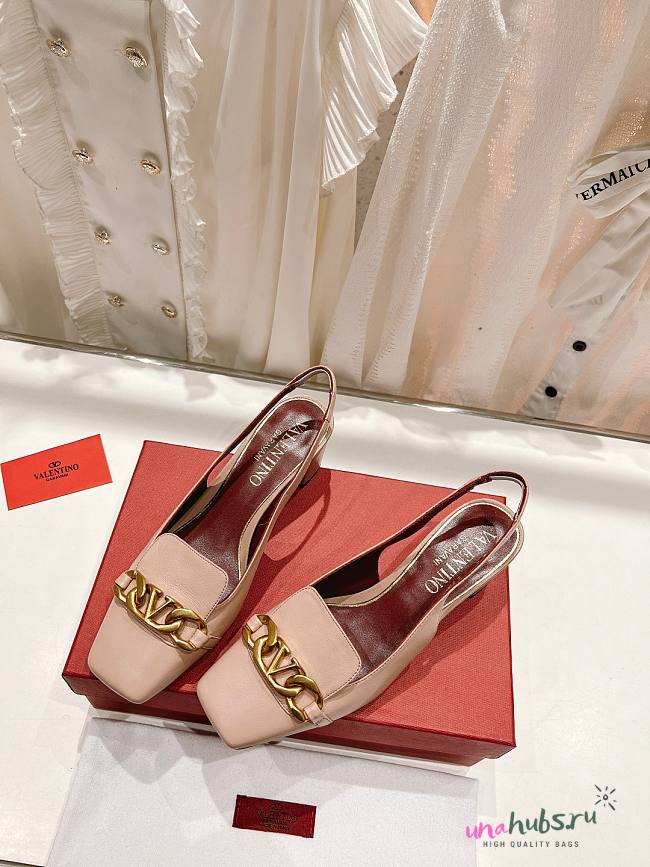 Valentino V logo chain beige leather slingback heels  - 1