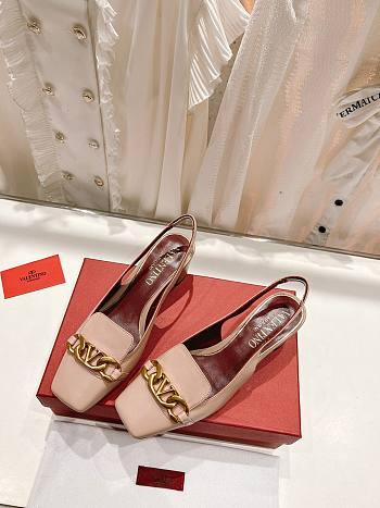 Valentino V logo chain beige leather slingback heels 