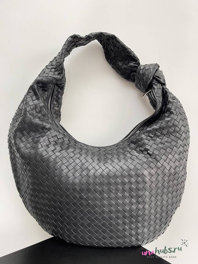 Bottega Veneta Maxi BV Jodie intrecciato leather hobo bag - 1