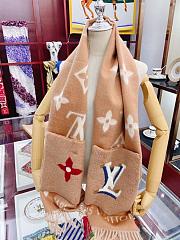 Louis Vuitton Teddy Brown Scarf  - 6