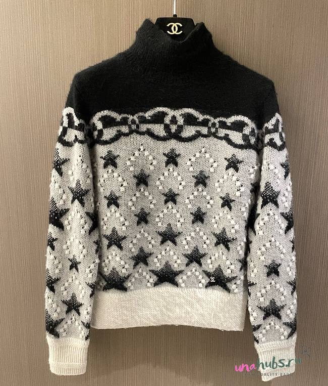 Chanel black star sweater - 1