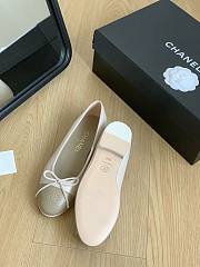 Chanel light beige ballet flats - 5