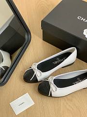 Chanel white black ballet flats - 5