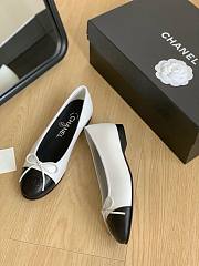 Chanel white black ballet flats - 2