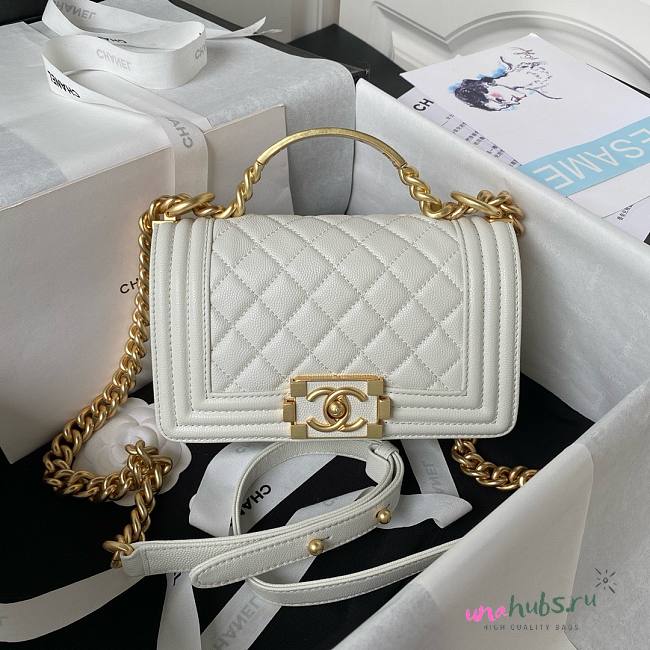 Chanel Boy White Grained Shiny Calfskin Gold Handle Bag 20cm - 1