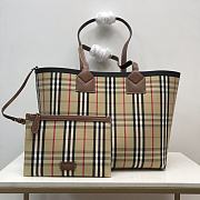 Burberry brown check tote handbag - 1