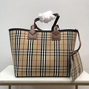 Burberry brown check tote handbag - 3