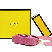 Fendi Baguette Pink Beaded Bag - 2