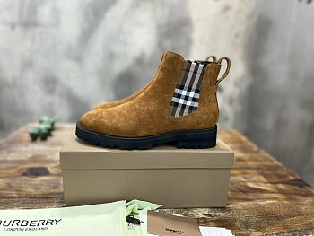 Burberry  Allostock brown ankle boots 