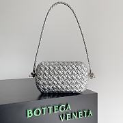 Bottega Veneta intreccio silver leather clutch - 1