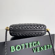 Bottega Veneta intreccio black leather clutch - 3