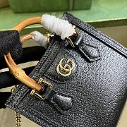 Gucci Diana super mini black bag - 5