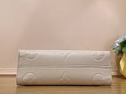 Louis Vuitton M46653 OnTheGo East West Cream Bag - 4