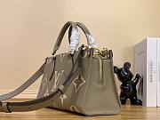 Louis Vuitton M46653 OnTheGo East West Beige Bag - 2