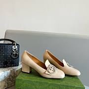 Gucci GG Beige Heeled Loafers - 5