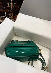 D&G Red Medium Sicily Green Shoulder Bag - 3