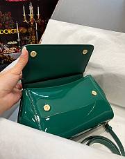 D&G Red Medium Sicily Green Shoulder Bag - 2