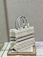 Dior book tote small white cannage shearling bag - 2