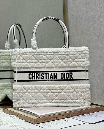 Dior book tote medium white cannage shearling bag