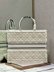 Dior book tote large white cannage shearling bag - 3