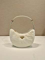 Prada Moon wool white shoulder bag - 6