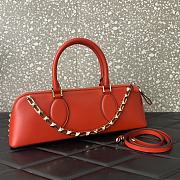 Valentino Garavani orange rockstud hand bag - 2