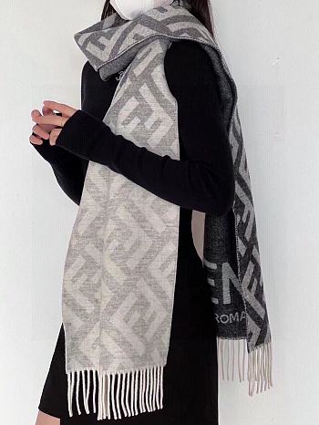 Fendi gray scarf 