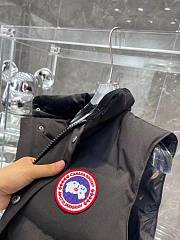 Canada Goose black puffer vest  - 5